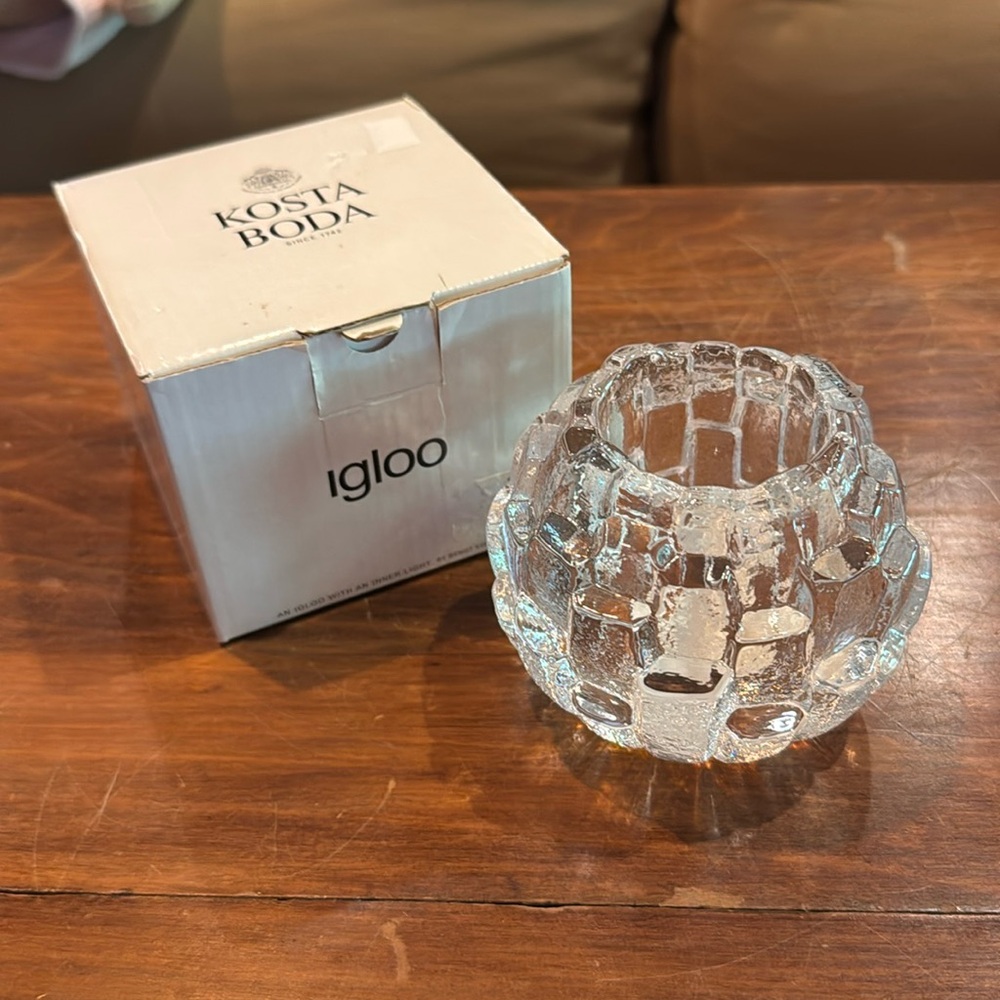 NEW IN BOX Kosta Boda Igloo Crystal Candle Holder Tea Light Sweden Clear NEW NIB